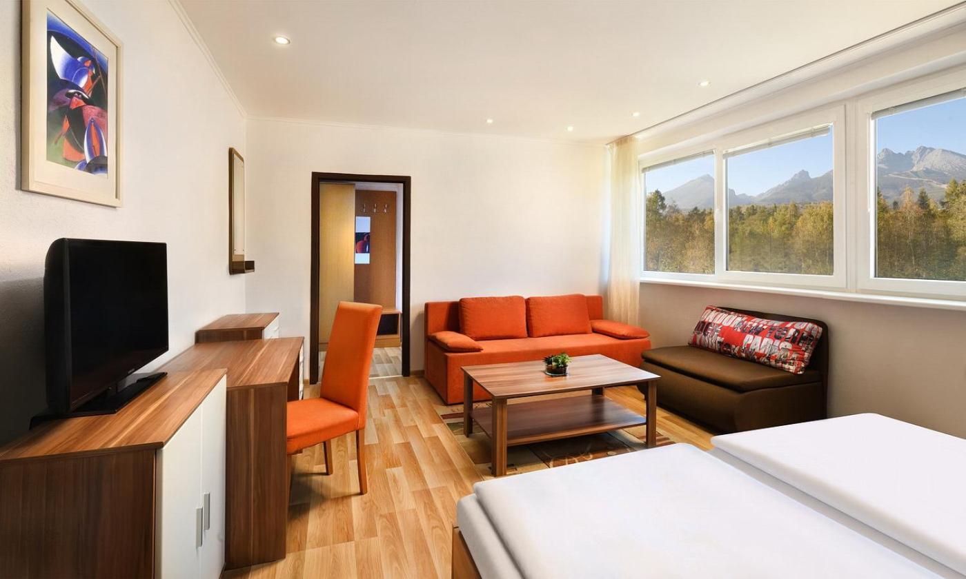 Hotel Academia Tatranská Lomnica Buitenkant foto