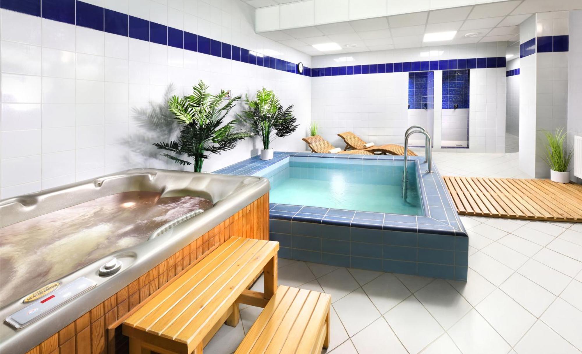 Hotel Academia Tatranská Lomnica Buitenkant foto